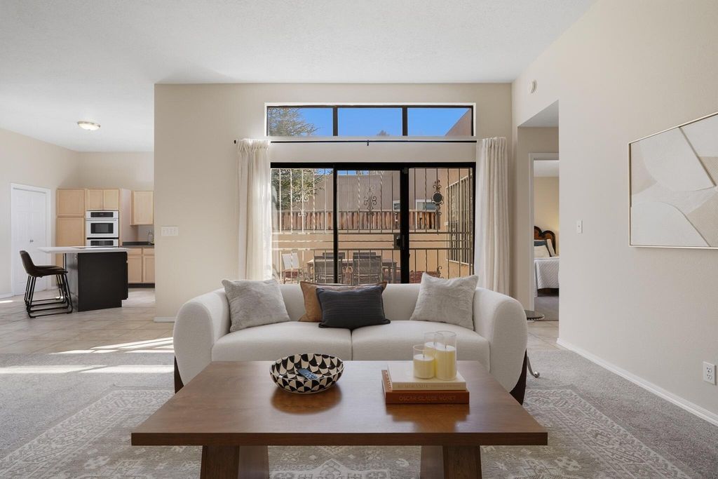 Image 7 of property listing at 13140 Nandina Lane SE, Albuquerque, NM 87123