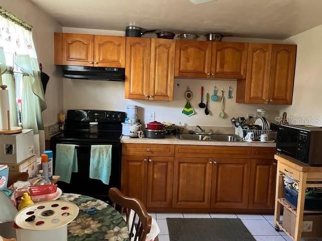 1712 E RIVER COVE STREET, Tampa, FL 33604