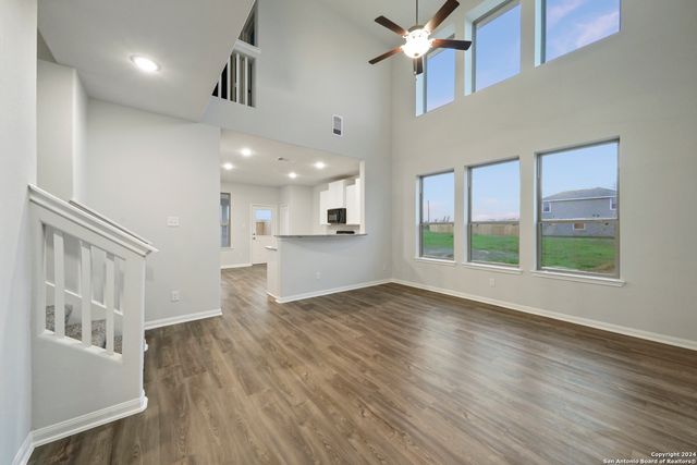 14930 Fischer Garden, San Antonio, TX 78253