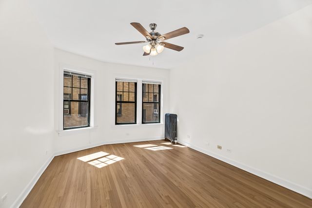 146 Clyde Avenue 2E, Evanston, IL 60202