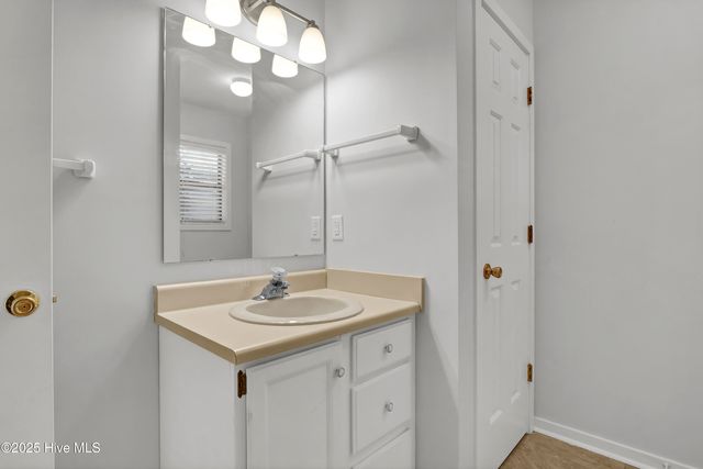 1210 Bayside Circle W, Wilmington, NC 28405