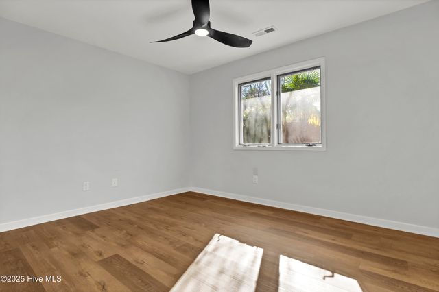 1210 Bayside Circle W, Wilmington, NC 28405