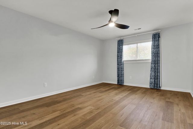 1210 Bayside Circle W, Wilmington, NC 28405