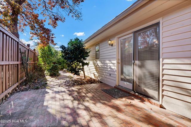 1210 Bayside Circle W, Wilmington, NC 28405