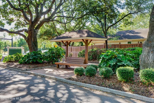 1210 Bayside Circle W, Wilmington, NC 28405