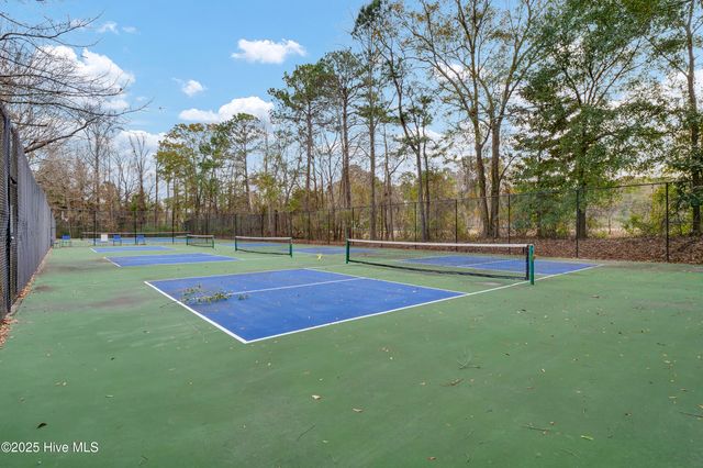 1210 Bayside Circle W, Wilmington, NC 28405