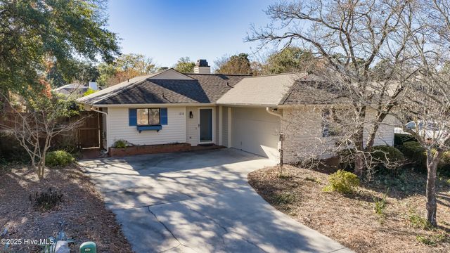 1210 Bayside Circle W, Wilmington, NC 28405