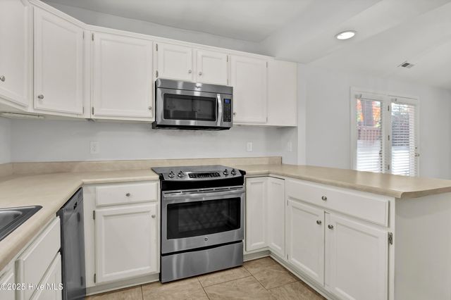 1210 Bayside Circle W, Wilmington, NC 28405