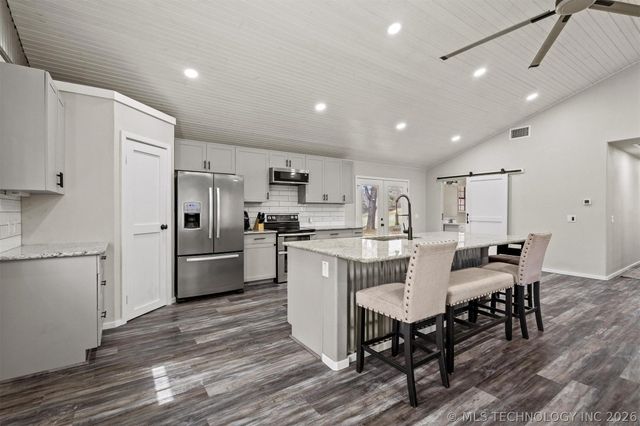 169 Cardinal, Colbert, OK 74733