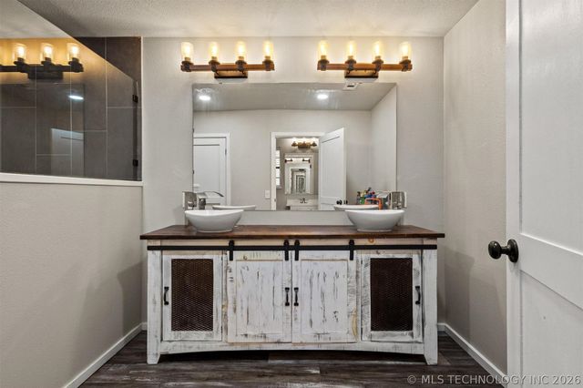 169 Cardinal, Colbert, OK 74733