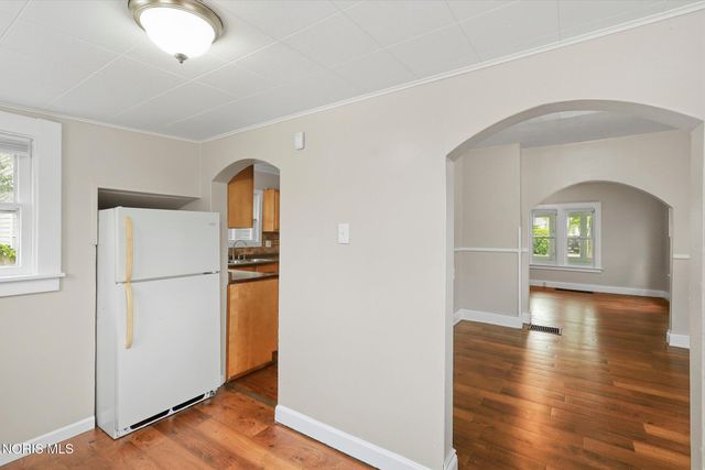 870 Toronto Avenue, Toledo, OH 43609