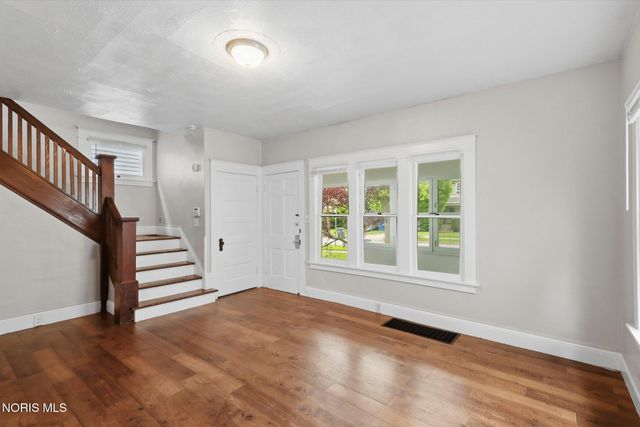 870 Toronto Avenue, Toledo, OH 43609