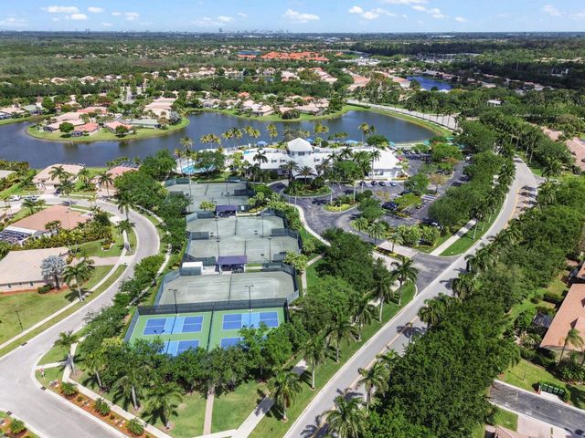 2464 Sailfish Cove Drive, West Palm Beach, FL 33411