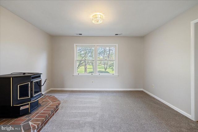 204 POPLAR RD, Chalfont, PA 18914