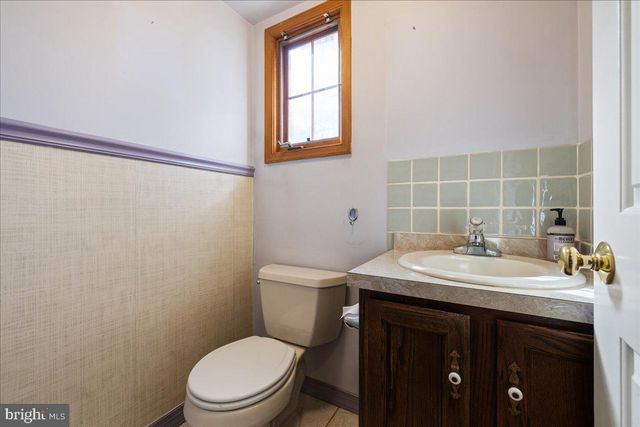 204 POPLAR RD, Chalfont, PA 18914