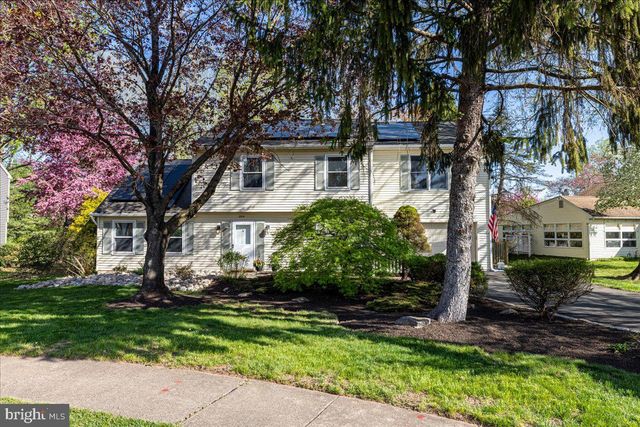 204 POPLAR RD, Chalfont, PA 18914