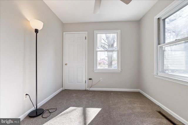 204 POPLAR RD, Chalfont, PA 18914