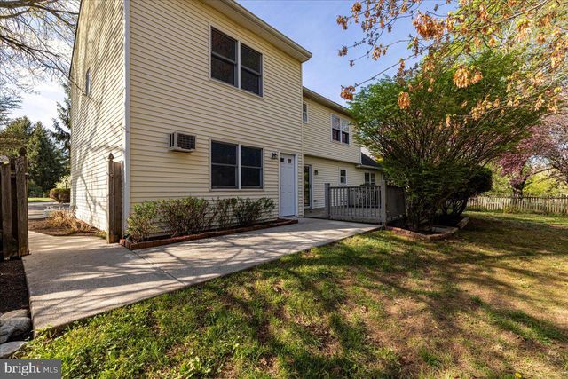 204 POPLAR RD, Chalfont, PA 18914