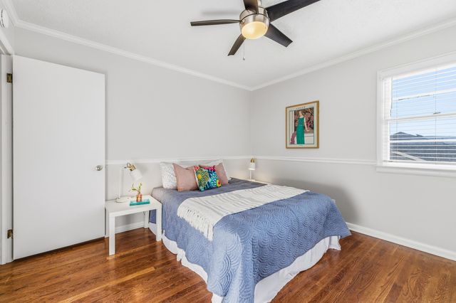 2418 MT VERNON ST, Waynesboro, VA 22980