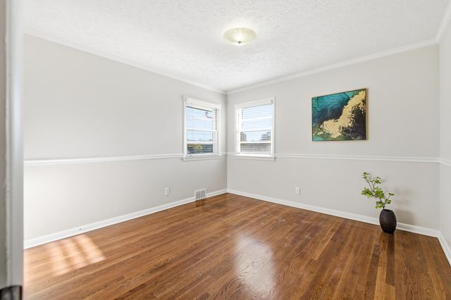 2418 MT VERNON ST, Waynesboro, VA 22980