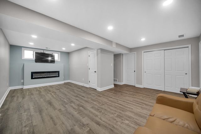 1035 Clinton Street, Gary, IN 46406