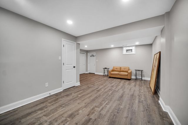 1035 Clinton Street, Gary, IN 46406