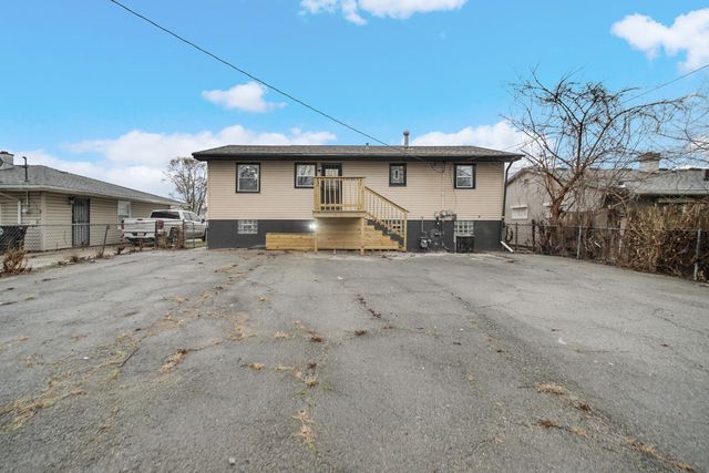 1035 Clinton Street, Gary, IN 46406