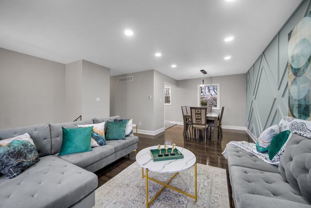 1035 Clinton Street, Gary, IN 46406