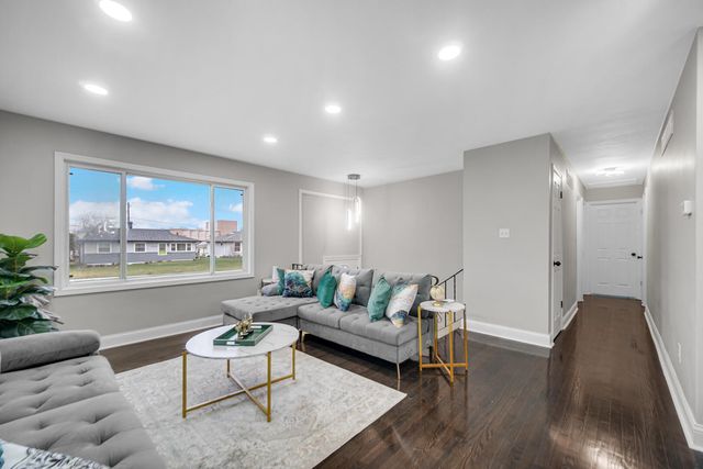 1035 Clinton Street, Gary, IN 46406