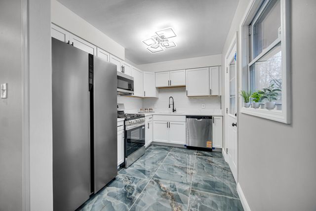 1035 Clinton Street, Gary, IN 46406