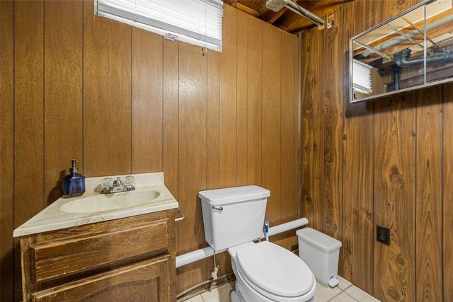 110 27th Ave Drive SW, Cedar Rapids, IA 52404