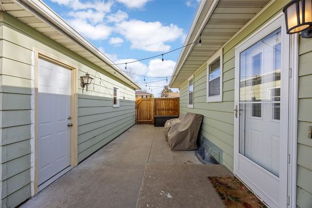 110 27th Ave Drive SW, Cedar Rapids, IA 52404