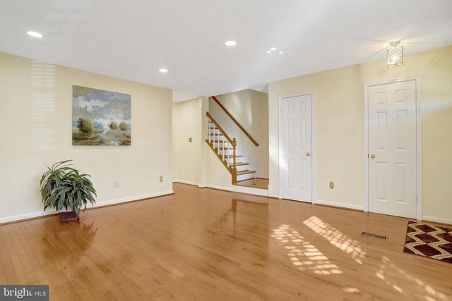 6122 OLD BRENTFORD CT, Alexandria, VA 22310