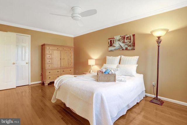 6122 OLD BRENTFORD CT, Alexandria, VA 22310