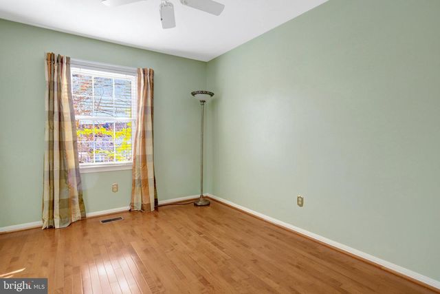 6122 OLD BRENTFORD CT, Alexandria, VA 22310