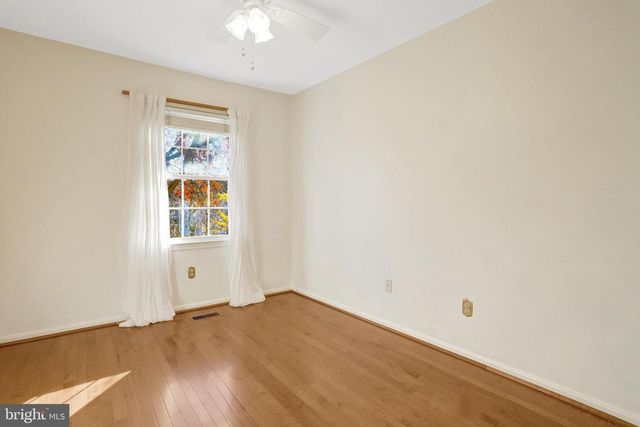 6122 OLD BRENTFORD CT, Alexandria, VA 22310