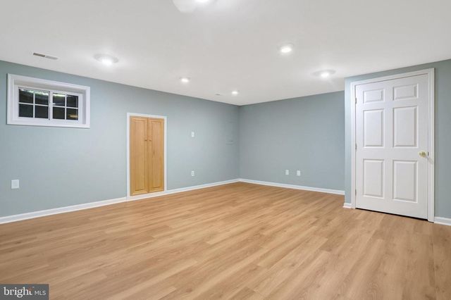 6122 OLD BRENTFORD CT, Alexandria, VA 22310