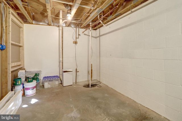 6122 OLD BRENTFORD CT, Alexandria, VA 22310