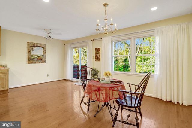 6122 OLD BRENTFORD CT, Alexandria, VA 22310