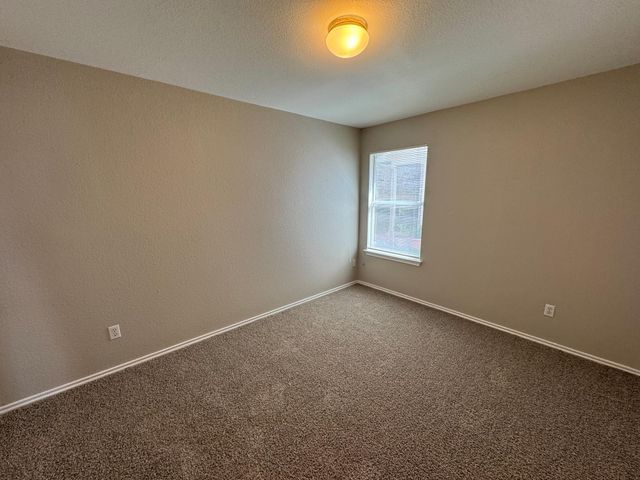 6733 Plains Crest DR, Del Valle, TX 78617