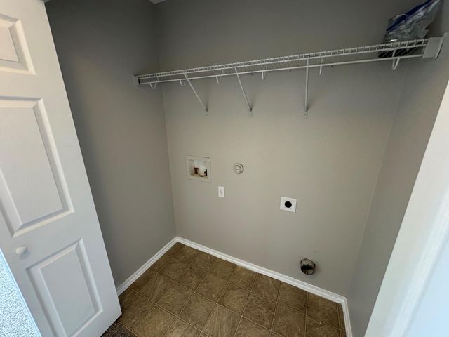 6733 Plains Crest DR, Del Valle, TX 78617