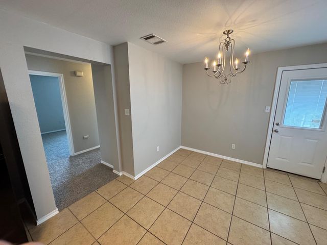 6733 Plains Crest DR, Del Valle, TX 78617