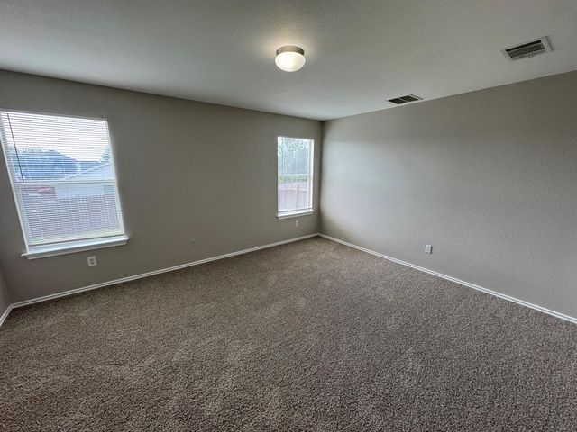 6733 Plains Crest DR, Del Valle, TX 78617