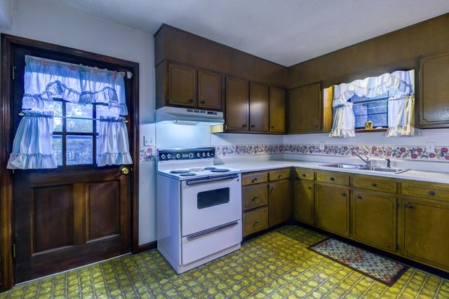 121 Shannon Drive, Ringgold, GA 30736