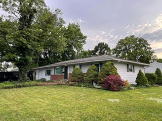 2275 Wadsworth Drive, Columbus, OH 43232