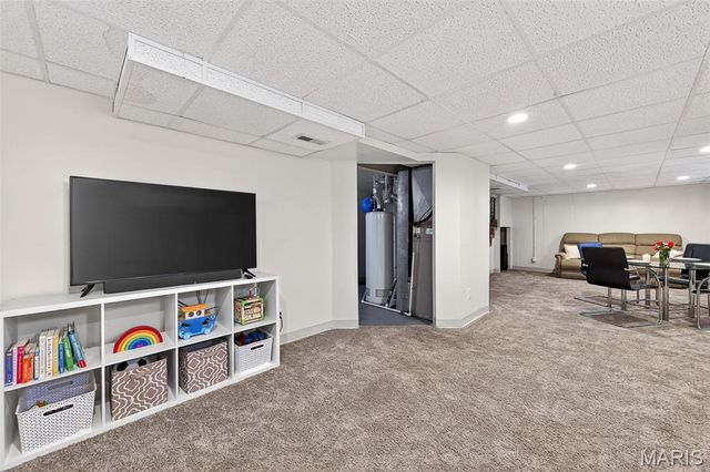 12157 Belaire Place, Maryland Heights, MO 63043