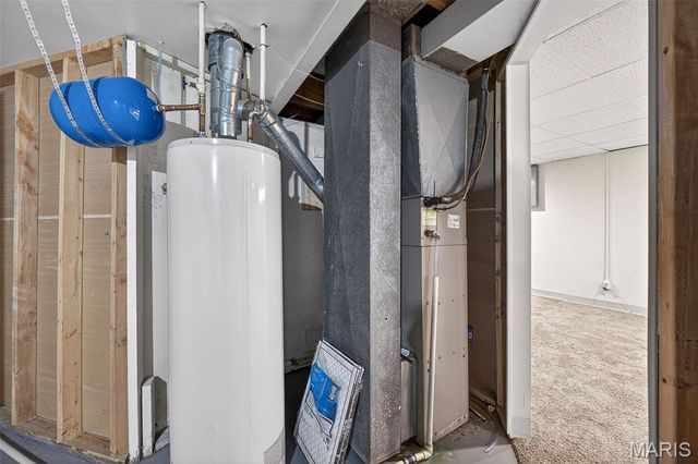 12157 Belaire Place, Maryland Heights, MO 63043