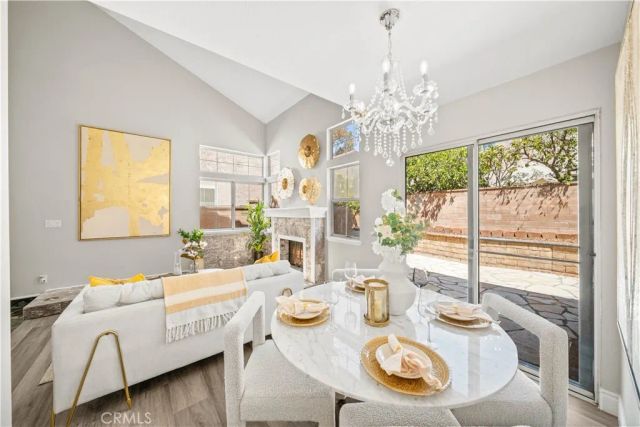 317 Somerset Court, Azusa, CA 91702