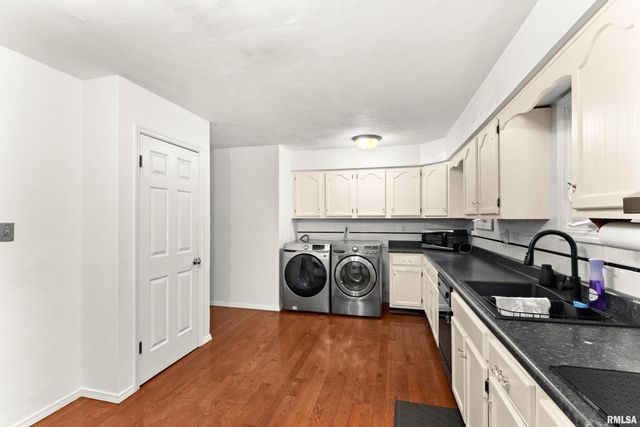 214 MATHENY Road, East Peoria, IL 61611