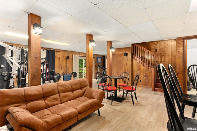 214 MATHENY Road, East Peoria, IL 61611